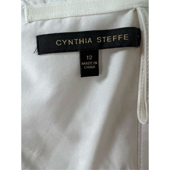 Cynthia Steffe Women's Diandra Metallic Dress Gold Cream Size 12 - Picture 6 of 9